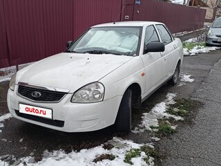 2014 Lada (ВАЗ) Priora I Рестайлинг, белый, 700000 рублей, вид 1