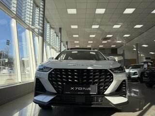 2026 Jetour X70+ I Рестайлинг, белый, 3399000 рублей, вид 4