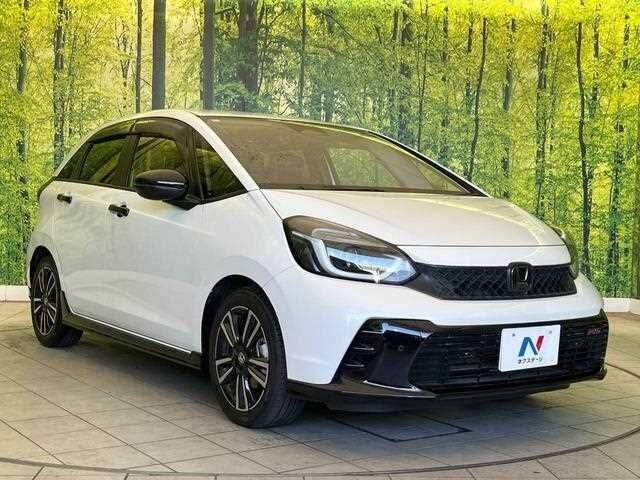 Honda Fit Crosstar IV Рестайлинг