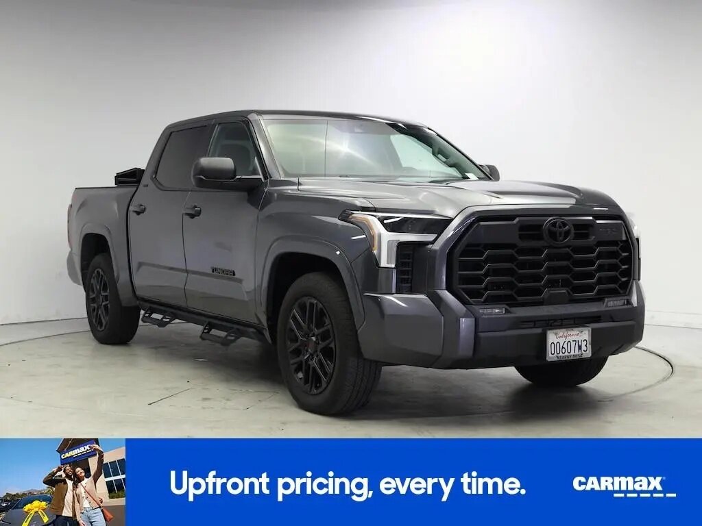 Toyota Tundra Crew Max CrewMax III
