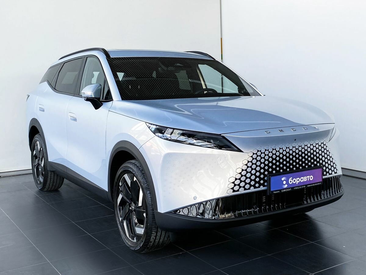 Omoda C7