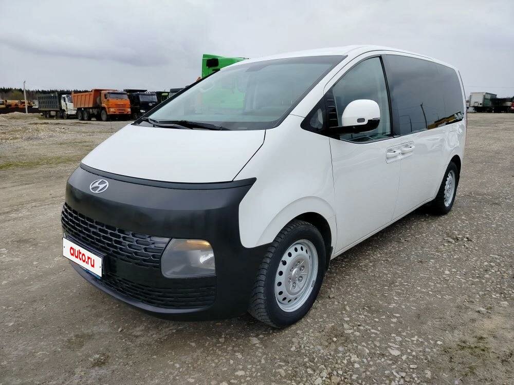 Hyundai Staria I
