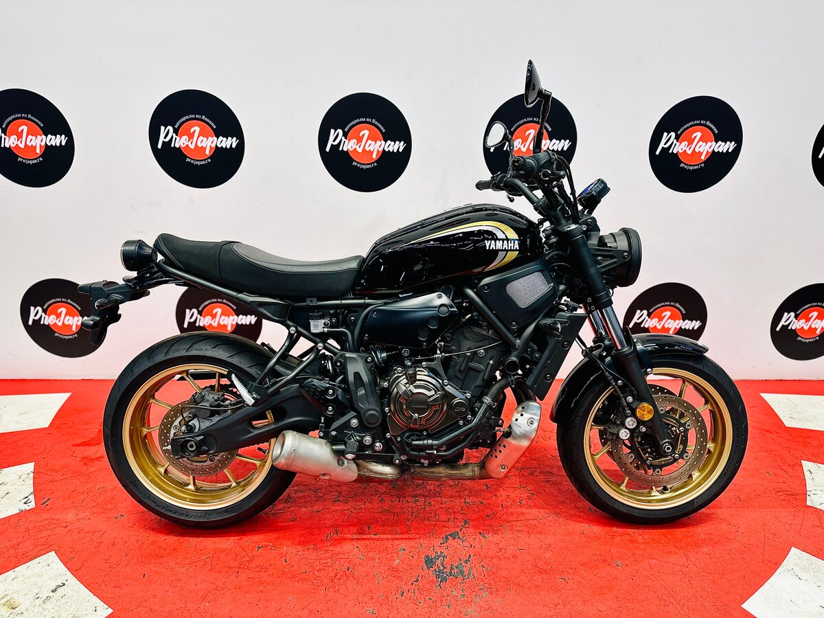 Yamaha XSR700