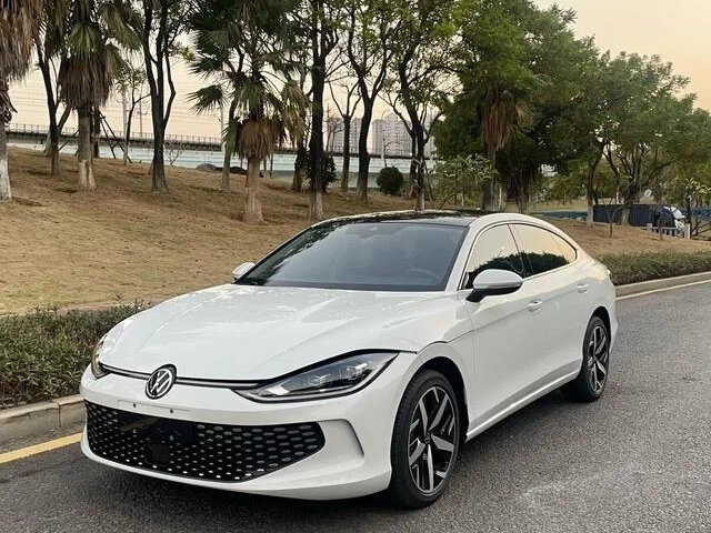 Volkswagen Lamando L II