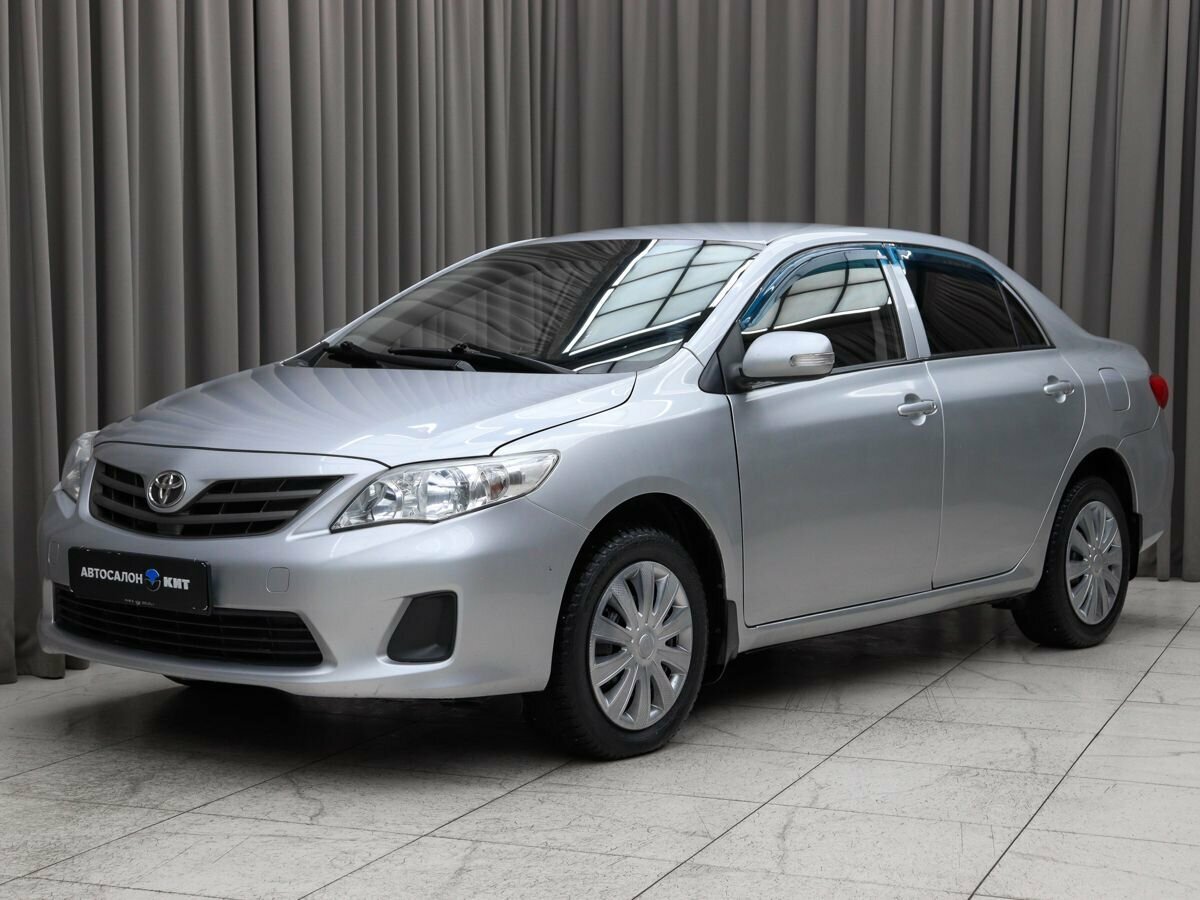 Toyota Corolla X (E140, E150) Рестайлинг