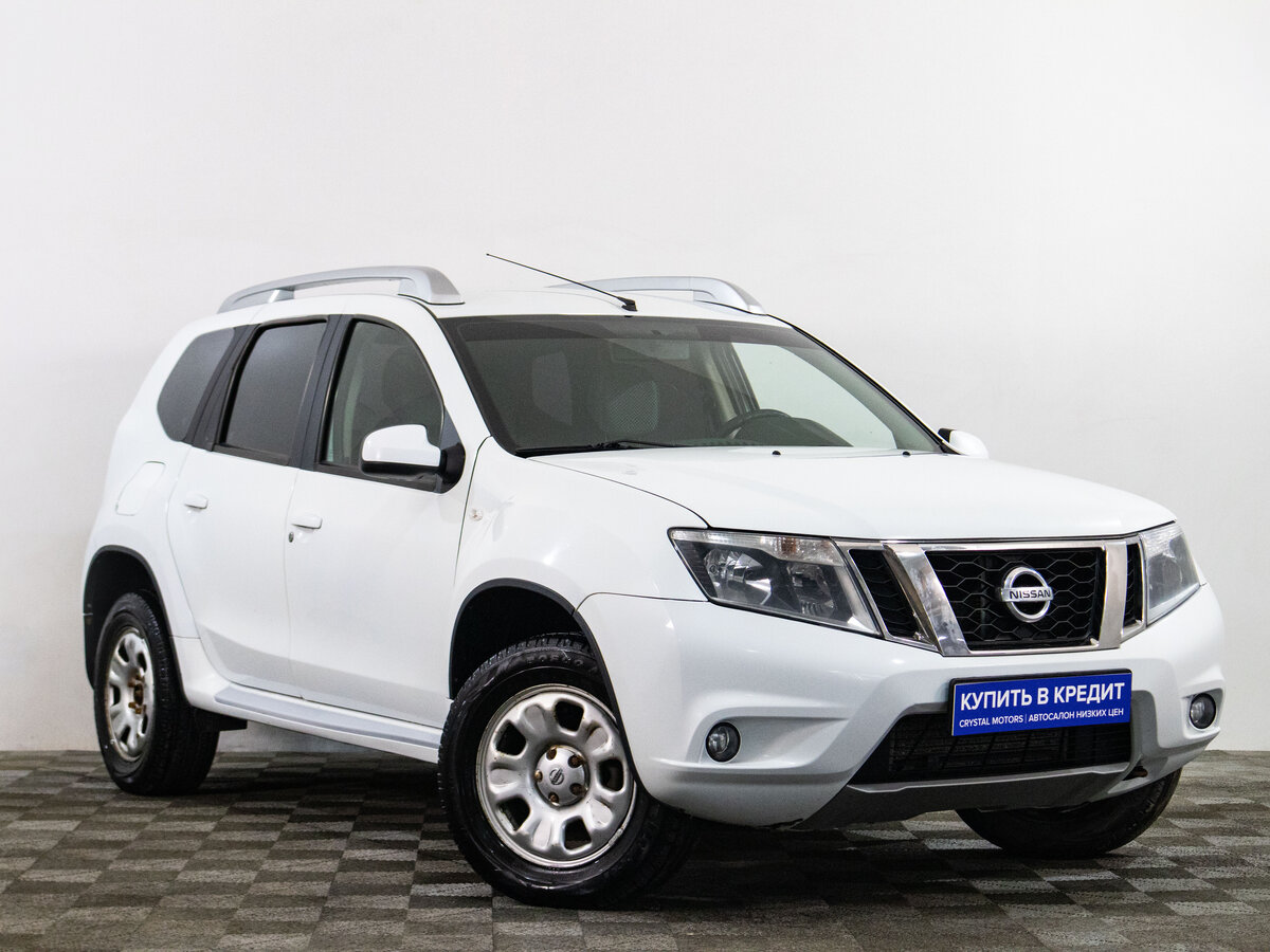 Nissan Terrano III (D10)
