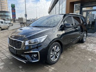 2018 Kia Carnival III, чёрный, 2290000 рублей, вид 1