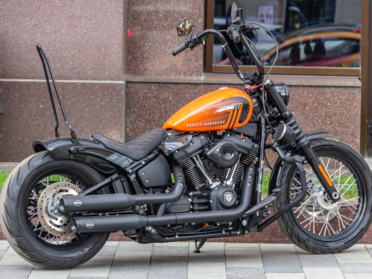 Street Bob Softail wobbling