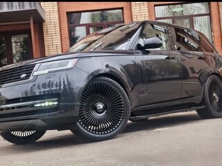 2024 Land Rover Range Rover P400 MHEV V, серый, 14990000 рублей, вид 1