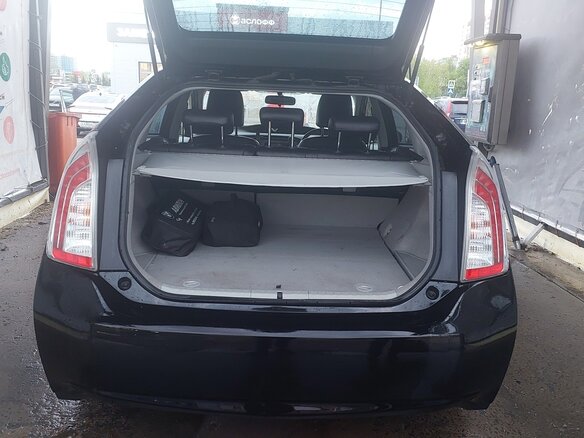 2015 Toyota Prius III Рестайлинг (XW30), чёрный, 1100000 рублей - вид 5