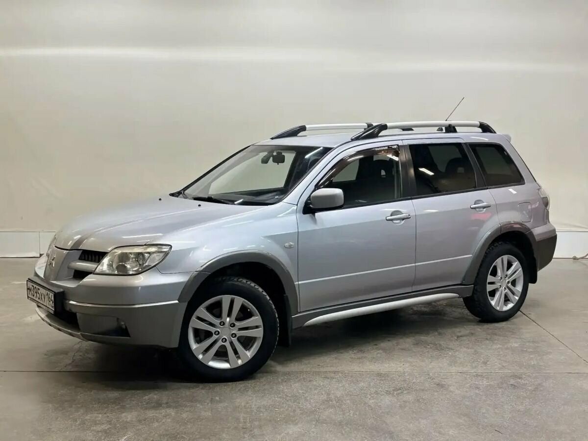 Mitsubishi Outlander I