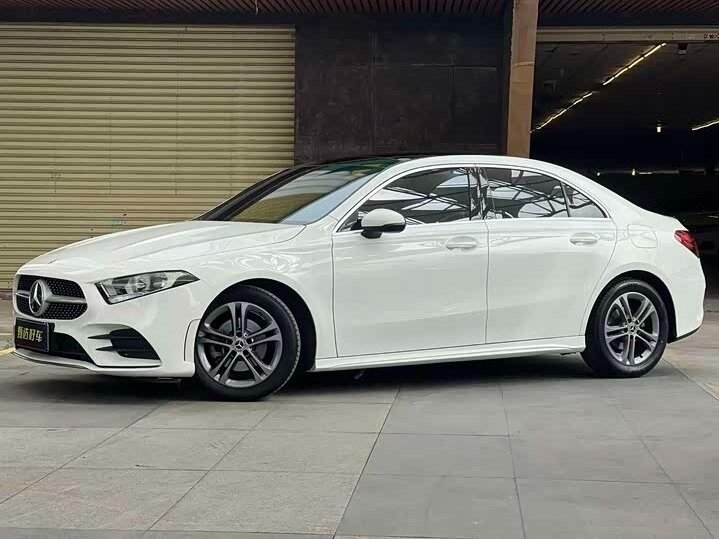 Mercedes-Benz A-Класс 180 Long IV (W177)