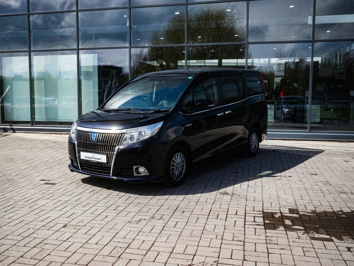Toyota Esquire I