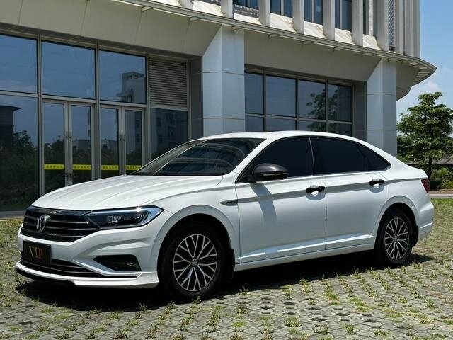 Volkswagen Sagitar III