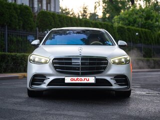 2021 Mercedes-Benz S-Класс 450 Long 4MATIC VII (W223), чёрный, 11250000 рублей, вид 2