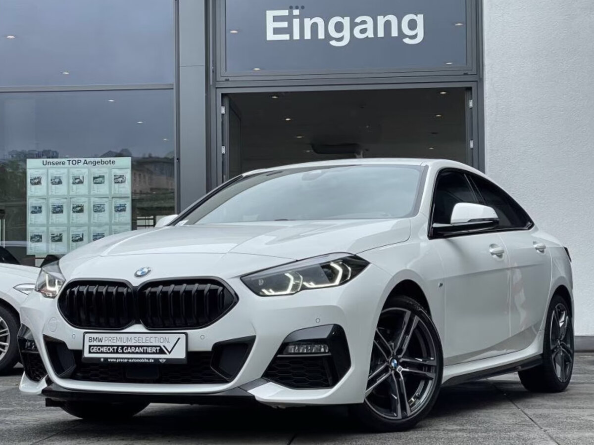 BMW 2 серии F44