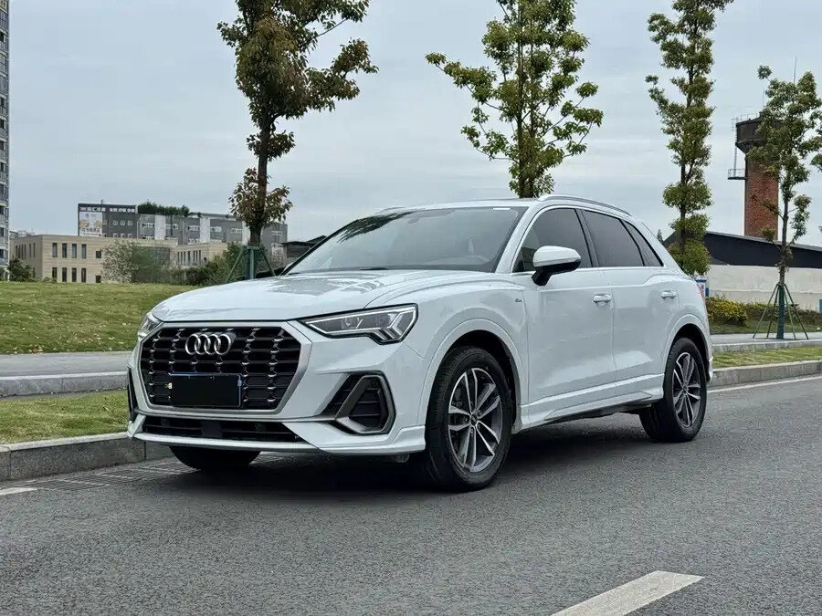 Audi Q3 35 TFSI II (F3)