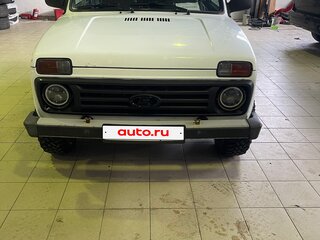2013 Lada (ВАЗ) 2121 (4x4) I Рестайлинг, белый, 320000 рублей, вид 2