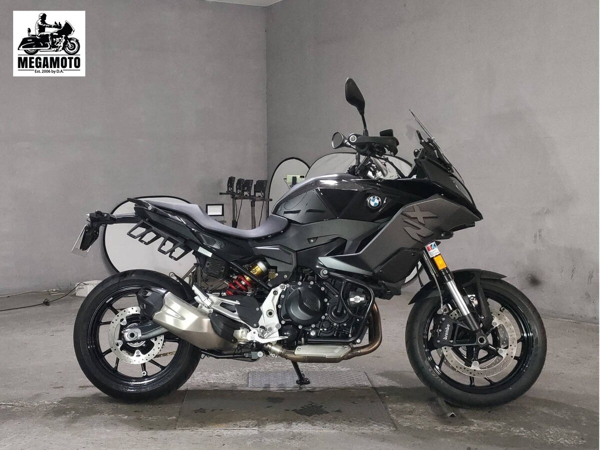 BMW F 900 XR