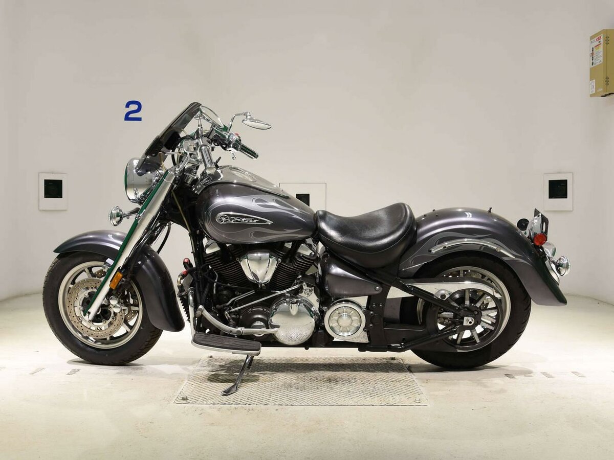 Yamaha XV 1700 Road Star