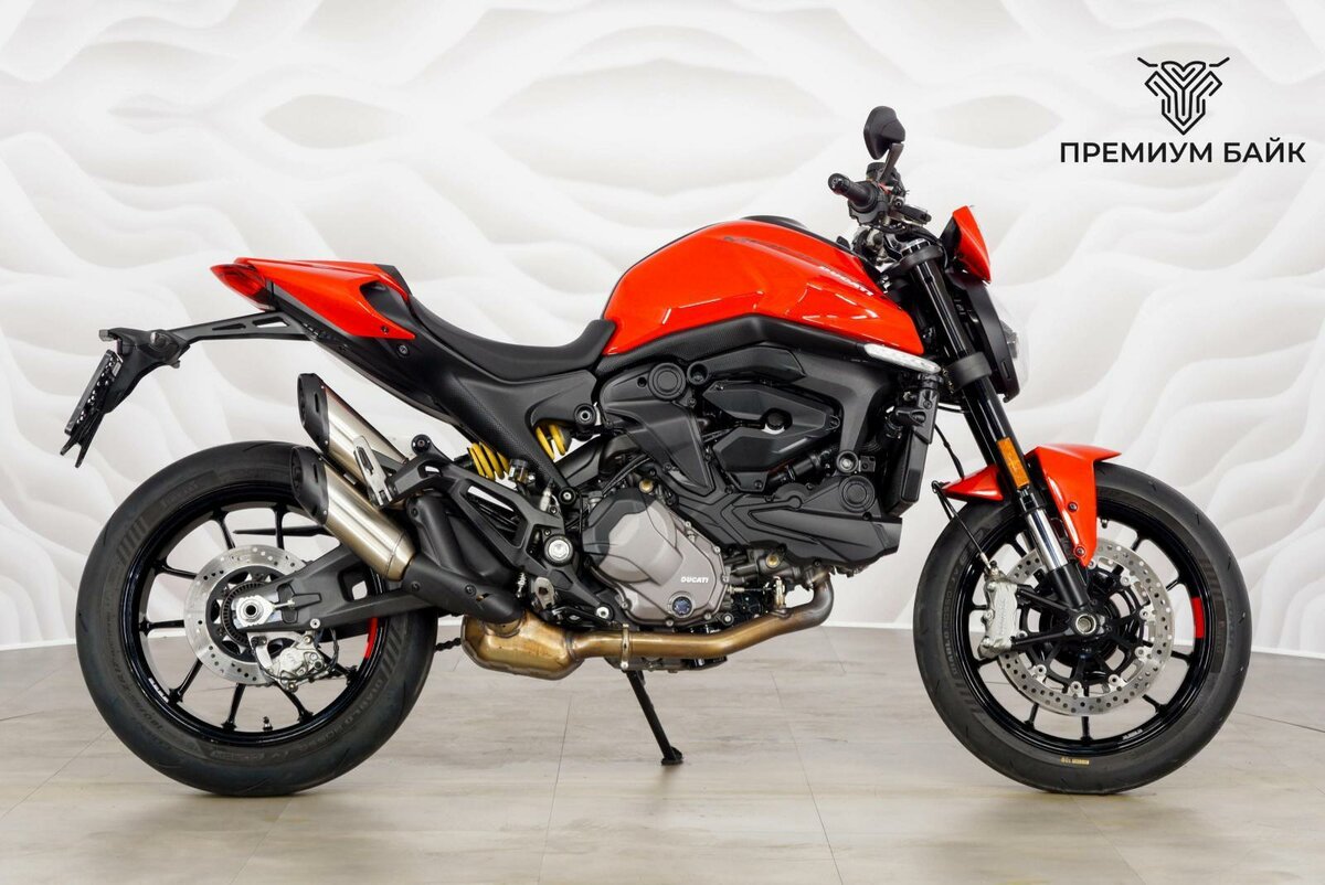 Ducati Monster 937