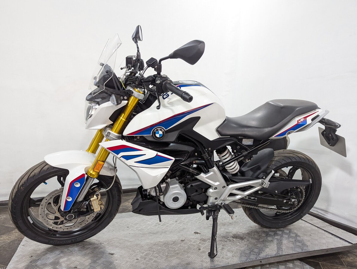 BMW G 310 R