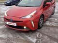 2019 Toyota Prius IV Рестайлинг (XW50), пурпурный, 2500000 рублей - вид 1