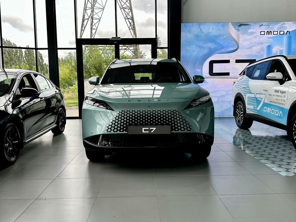 Omoda C7