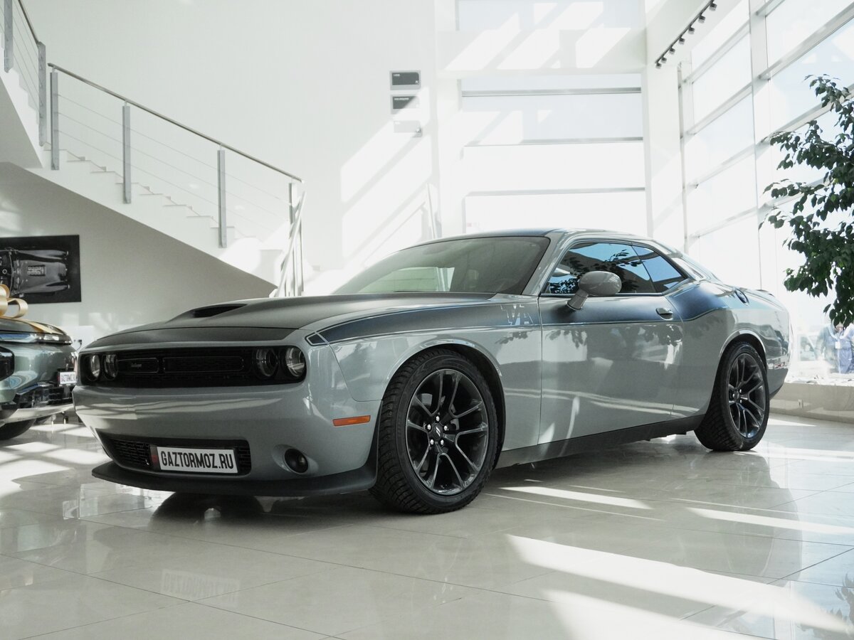 Dodge Challenger III Рестайлинг 2