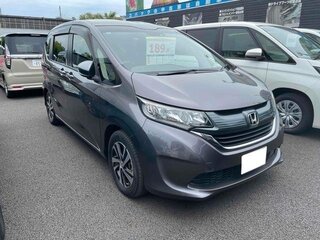 2017 Honda Freed+ II, серый, 1100000 рублей, вид 3