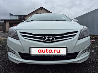 2015 Hyundai Solaris I Рестайлинг, белый, 450000 рублей, вид 1