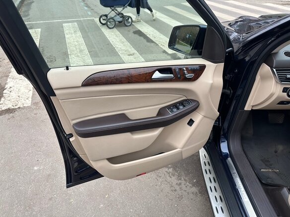 2016 Mercedes-Benz GLE 500 I (W166), синий, 3599999 рублей - вид 20