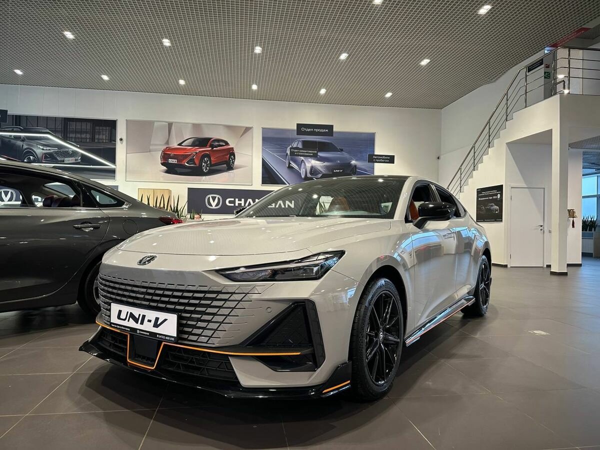 Changan UNI-V I