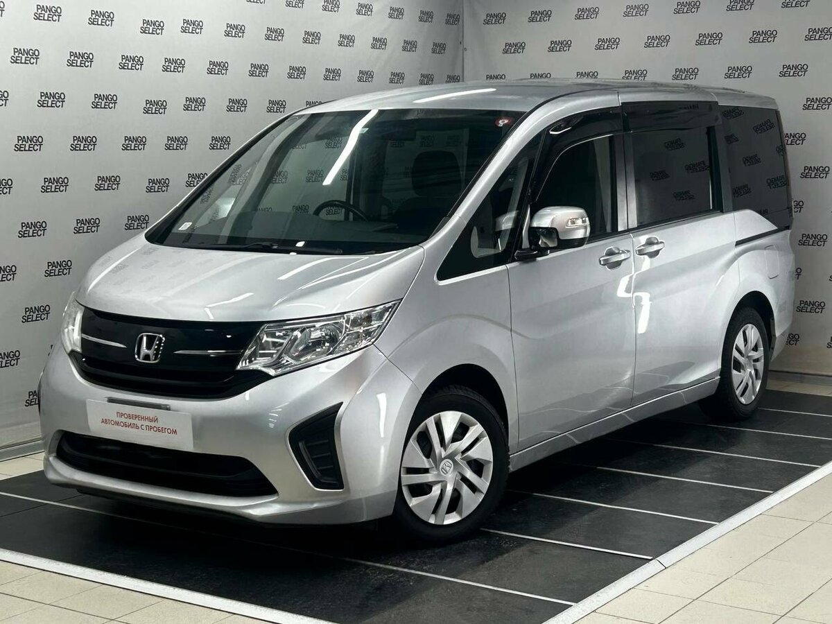 Honda Stepwgn V