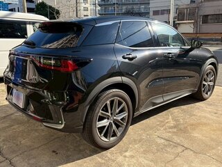 2025 Lexus LBX, чёрный, 2995000 рублей, вид 3