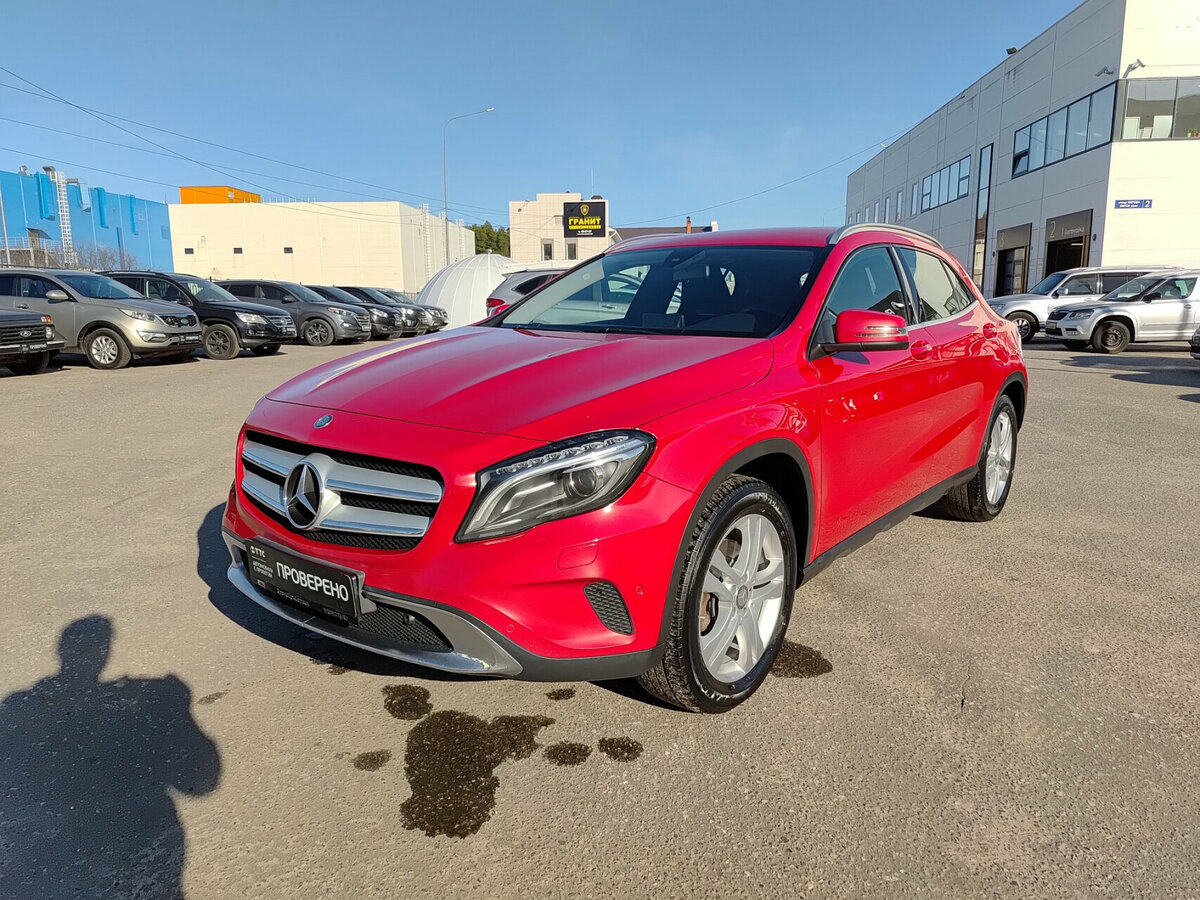 Mercedes-Benz GLA I (X156)