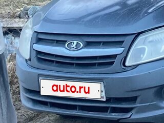 2015 Lada (ВАЗ) Granta I, серебристый, 300000 рублей, вид 1