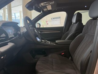 2026 Geely Monjaro I, серебристый, 4899990 рублей, вид 4