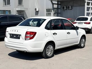 2020 Lada (ВАЗ) Granta I Рестайлинг, белый, 423000 рублей, вид 3