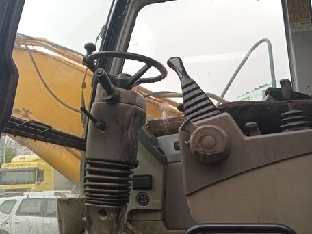 2008 Hyundai R170W, жёлтый, 3550000 рублей, вид 2