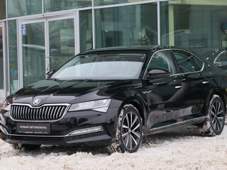2025 Skoda Superb III Рестайлинг, чёрный, 3590000 рублей, вид 1