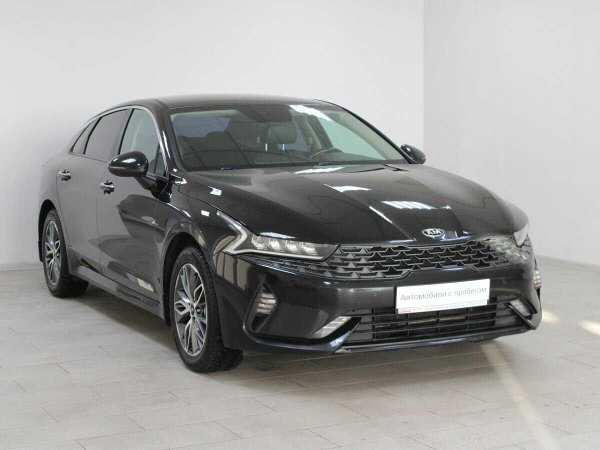 Kia K5 III