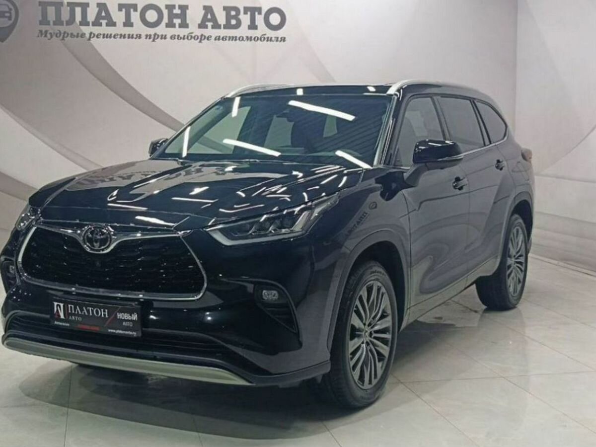 Toyota Highlander IV (XU70)