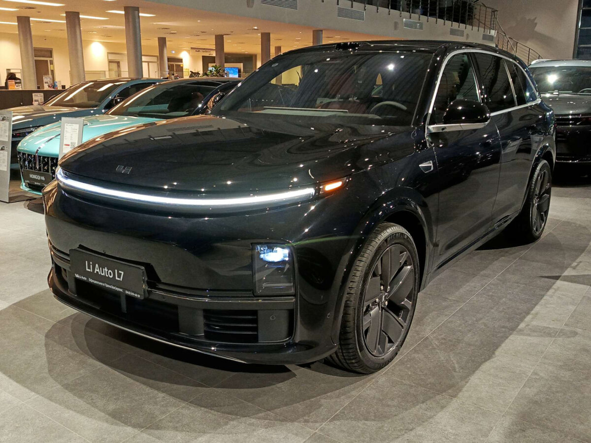 Li Auto (Lixiang) L7 52.3 kWh I Рестайлинг