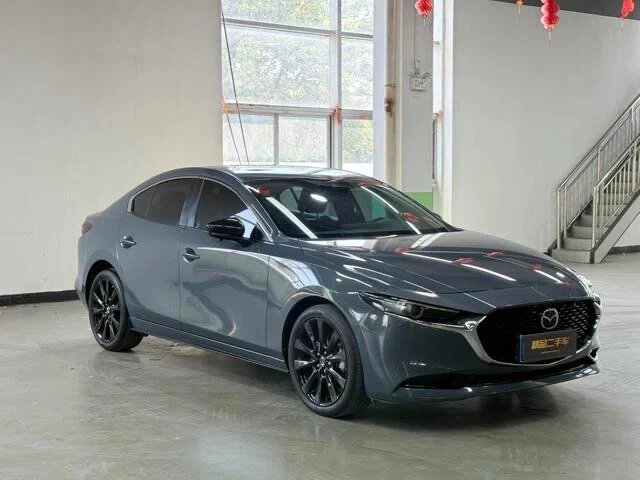 Mazda 3 Axela IV (BP)