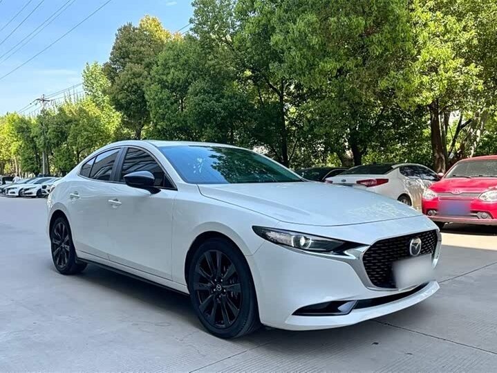 Mazda 3 Axela IV (BP)