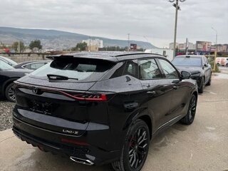 2026 Changan UNI-Z, чёрный, 2100000 рублей, вид 5