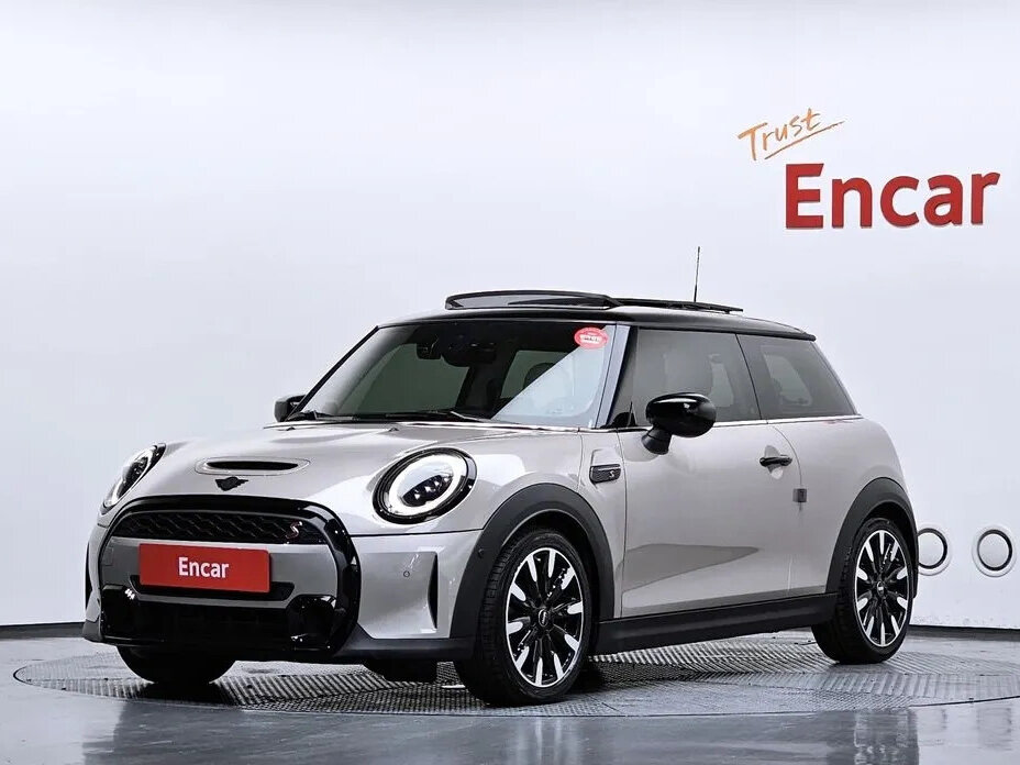 Mini Hatch Cooper III (F55/F56) Рестайлинг 2