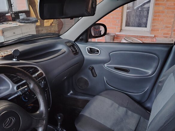 2011 ЗАЗ Chance, красный, 270000 рублей - вид 1