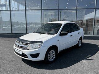 2017 Lada (ВАЗ) Granta I, белый, 350000 рублей, вид 1